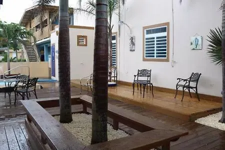 Carmilet Guesthouse Aguada 4*,  Portoryko